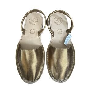 NWT Cabrera Bronze Leather Slip-on Flat Sandals, Size 37 (US 6.5)
